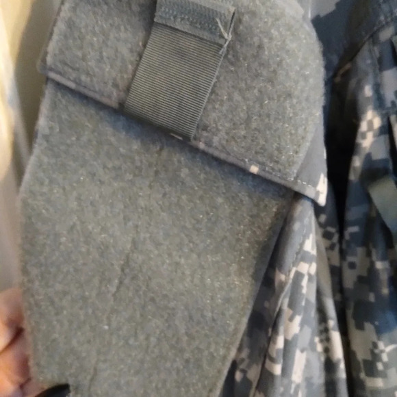 M R camo jacket army gen 3 soft shell army issued full zip Sz XL - Picture 9 of 14